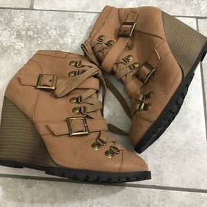 Wedge booties